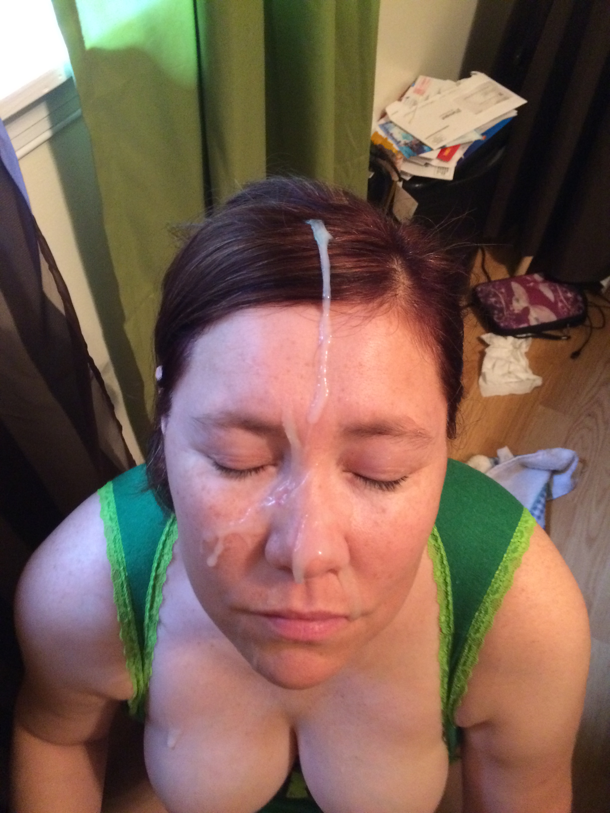 Amateur wife facial at HomeMoviesTube wife picture Amateur wife facial at HomeMoviesTube