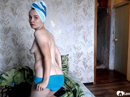 Ex-girlfriend took some amazing nudes for me