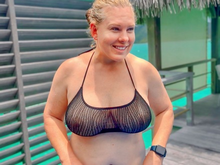 Nude in Tahiti