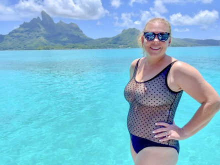 Nude in Tahiti