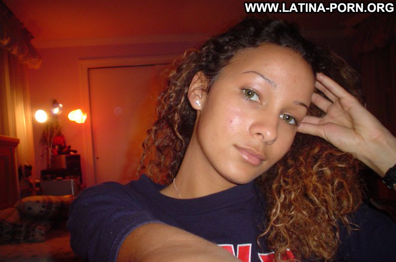 800px x 531px - Fine Latina Pussy Self Shot | Sex Pictures Pass